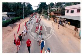 Marcha Popular pelo Brasil (Juíz de Fora-MG, [sem data]) [fotografia] / Fotógrafo(a) : Douglas Mansur. -- Ref.: BR-SPMST_MST-SN-CIN_AMP_001412-011392-MAC.