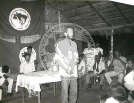 José Rainha Jr. (Brasil, [sem data]) [fotografia] / Fotógrafo(a) : Arquivo MST ; Bernado Magalhães ; Celso Maldes ; Delfim Vieira ; Douglas Mansur ; Eni Nantes da Cruz ; Luis Filho ; Juan Pezzuto ; Sérgio Cardoso. -- Ref.: BR-SPMST_MST-SN-CIN_AMP_001280-010668-LID.