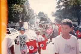 Curso de Militantes de Base do Conesul, 3o (Glória dos Dourados-MS, 02 a 05 mai.) [fotografia] / Fotógrafo(a) : Arquivo MST. -- Ref.: BR-SPMST_MST-SN-CIN_AMP_000862-005858-CUR.