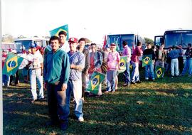 Chegada da Marcha Popular à Brasília (Brasília-DF, 07 out. 1999) [fotografia] / Fotógrafo(a) : Douglas Mansur. -- Ref.: BR-SPMST_MST-SN-CIN_AMP_001400-011195-MAC.