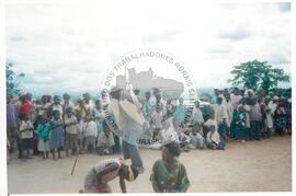 Intercâmbio com a UNAC (Moçambique, ago. 2000) [fotografia] / Fotógrafo(a) : Arquivo MST. -- Ref.: BR-SPMST_MST-SN-CIN_AMP_001093-008890-RIT.