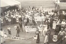 Acampamento Nacional (Brasília-DF, ago. 1996) [fotografia] / Fotógrafo(a) : Francisca P. Montejo. -- Ref.: BR-SPMST_MST-SN-CIN_AMP_001835-014007-OCU.