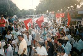 Passeata (Marabá-PA, 08 ago. 1992) [fotografia] / Fotógrafo(a) : José Filho. -- Ref.: BR-SPMST_MST-SN-CIN_AMP_000422-002505-AMT.