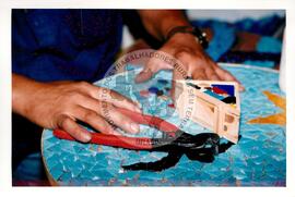 Leilão das peças da COOPEMARE (São Paulo (Estado), 24 nov. 1999) [fotografia] / Fotógrafo(a) : Fernando Braga. -- Ref.: BR-SPMST_MST-SN-CIN_AMP_000756-004982-CSS.