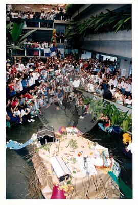 Audiência com o presidente Fernando Henrique Cardoso (Distrito Federal (Brasil), mai. 1995) [fotografia] / Fotógrafo(a) : Douglas Mansur. -- Ref.: BR-SPMST_MST-SN-CIN_AMP_000632-003583-ARV.