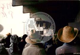 Luís Inácio Lula da Silva (Brasil, [sem data]) [fotografia] / Fotógrafo(a) : Arquivo MST ; Carlos Carvalho ; Clóvis Ferreira ; Douglas Mansur ; Olivio Lamas ; Volnei Malfoy ; Regina Vilela ; Folha Imagem ; . -- Ref.: BR-SPMST_MST-SN-CIN_AMP_001623-012397-PER.