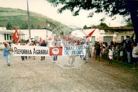 Acampamento "Eldorado dos Carajás" do MST (Alagoas, 25 jul. 1996) [fotografia] / Fotógrafo(a) : Arquivo MST. -- Ref.: BR-SPMST_MST-SN-CIN_AMP_000059-000565-ACP.