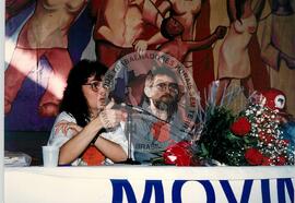 Encontro Estadual, 4o (Distrito Federal (Brasil), 2003) [fotografia] / Fotógrafo(a) : Rozana Maria da Conceição. -- Ref.: BR-SPMST_MST-SN-CIN_AMP_000962-007637-ENC.