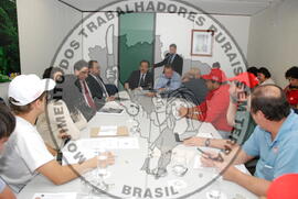 [Título n/d] : lote nº 002, pasta nº 000066, doc. nº 000005 [imagem] / Fotógrafo(a) : [autoria n/d].