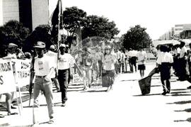 Grito da Terra (Distrito Federal (Brasil), 1994) [fotografia] / Fotógrafo(a) : Jaqueline Lemos. -- Ref.: BR-SPMST_MST-SN-CIN_AMP_000576-003218-AMT.