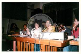 Viagem de Kátia aos EUA (EUA, set. 2001) [fotografia] / Fotógrafo(a) : Arquivo MST. -- Ref.: BR-SPMST_MST-SN-CIN_AMP_001060-008585-RIT.