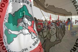 [Título n/d] : lote nº 002, pasta nº 000045, doc. nº 000195 [imagem] / Fotógrafo(a) : [autoria n/d].