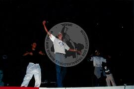 Encontro de Jovens do MST, na Ucicamp, 3o (Campinas-SP, 14 fev. 2001) [fotografia] / Fotógrafo(a) : Michelle Cafaldo. -- Ref.: BR-SPMST_MST-SN-CIN_AMP_000905-006846-ENJ.