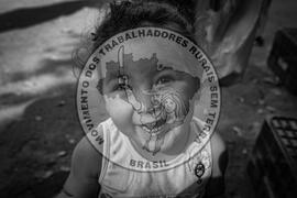 [Título n/d] : lote nº 002, pasta nº 001350, doc. nº 000105 [imagem] / Fotógrafo(a) : [autoria n/d].