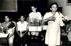 Congresso Nacional do MST, 1o (Paraná, 1984) [fotografia] / Fotógrafo(a) : Itamar Garcez. -- Ref.: BR-SPMST_MST-SN-CIN_AMP_000719-004700-CGR.