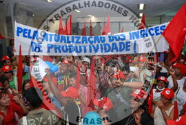 [Título n/d] : lote nº 002, pasta nº 000070, doc. nº 000241 [imagem] / Fotógrafo(a) : [autoria n/d].