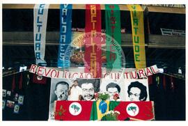 Encontro de Jovens do MST, na Ucicamp, 3o (Campinas-SP, 14 fev. 2001) [fotografia] / Fotógrafo(a) : Douglas Mansur. -- Ref.: BR-SPMST_MST-SN-CIN_AMP_000908-007029-ENJ.