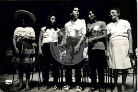 Congresso Nacional do MST, 1o (Paraná, 1984) [fotografia] / Fotógrafo(a) : Itamar Garcez. -- Ref.: BR-SPMST_MST-SN-CIN_AMP_000719-004699-CGR.