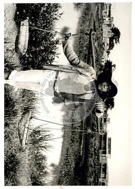 Agricultores chineses ([sem local], [sem data]) [fotografia] / Fotógrafo(a) : Arquivo MST. -- Ref.: BR-SPMST_MST-SN-CIN_AMP_001132-009357-RIT.