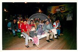 Acampamento "Parque Tropeiro" do MST (Curitiba-PR, 02 mai. 2001) [fotografia] / Fotógrafo(a) : Douglas Mansur. -- Ref.: BR-SPMST_MST-SN-CIN_AMP_000075-000613-ACP.