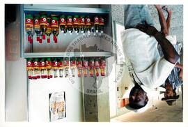 Semana Nacional de Cultura Brasileira e Reforma Agrária (Rio de Janeiro-RJ, 18 mar. 2002) [fotografia] / Fotógrafo(a) : Luciney Martins. -- Ref.: BR-SPMST_MST-SN-CIN_AMP_001820-013587-NDT.