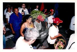 Inauguração 1ª Loja do MST (São Paulo (Estado), 13 jan. 2000) [fotografia] / Fotógrafo(a) : Fernando Braga. -- Ref.: BR-SPMST_MST-SN-CIN_AMP_001034-008212-ELF.