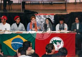 Intercâmbio de professores na Prefeitura de Salermo (Salerno (itália), mar. 2000) [fotografia] / Fotógrafo(a) : Arquivo MST. -- Ref.: BR-SPMST_MST-SN-CIN_AMP_001124-009279-RIT.