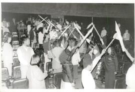 Formatura do Magistério (Santos-SP, jul. 1996) [fotografia] / Fotógrafo(a) : Douglas Mansur. -- Ref.: BR-SPMST_MST-SN-CIN_AMP_000894-006274-EDU.