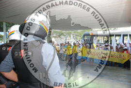 [Título n/d] : lote nº 002, pasta nº 000057, doc. nº 000017 [imagem] / Fotógrafo(a) : [autoria n/d].