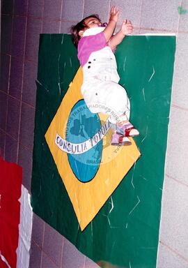 Chegada da Marcha Popular à Brasília (Brasília-DF, 07 out. 1999) [fotografia] / Fotógrafo(a) : Douglas Mansur. -- Ref.: BR-SPMST_MST-SN-CIN_AMP_001395-010949-MAC.