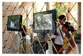 Semana Nacional de Cultura Brasileira e Reforma Agrária (Rio de Janeiro-RJ, 18 mar. 2002) [fotografia] / Fotógrafo(a) : Luciney Martins. -- Ref.: BR-SPMST_MST-SN-CIN_AMP_001824-013855-NDT.