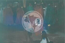 Encontro Estadual do MST, 10o (Belo Horizonte-MG, jan. 2002) [fotografia] / Fotógrafo(a) : Gildo Aguiar. -- Ref.: BR-SPMST_MST-SN-CIN_AMP_000935-007333-ENC.