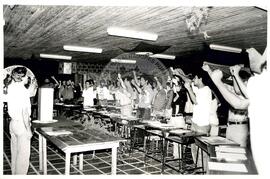 Encontro Estadual do MST, 10o (Palmeiras das Missões-RS, dez. 1992) [fotografia] / Fotógrafo(a) : Débora Lerrer. -- Ref.: BR-SPMST_MST-SN-CIN_AMP_000973-007731-ENC.