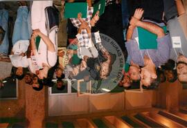 Consulta Popular (Itaci-SP, 08 dez. 1997) [fotografia] / Fotógrafo(a) : Douglas Mansur. -- Ref.: BR-SPMST_MST-SN-CIN_AMP_001952-014831-SPR.