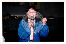 Encontro de Jovens do MST, na Ucicamp, 1o (Campinas-SP, 02 jul. 1999) [fotografia] / Fotógrafo(a) : Douglas Mansur. -- Ref.: BR-SPMST_MST-SN-CIN_AMP_000898-006380-ENJ.