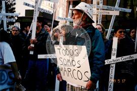 Manifestação contra Zedillo (São Francisco (EUA), [sem data]) [fotografia] / Fotógrafo(a) : Arquivo MST. -- Ref.: BR-SPMST_MST-SN-CIN_AMP_001061-008599-RIT.