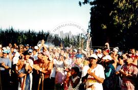 Acampamento "Nova Canudos" do MST (Porto Feliz-SP, fev. 1999) [fotografia] / Fotógrafo(a) : Douglas Mansur. -- Ref.: BR-SPMST_MST-SN-CIN_AMP_000047-000329-ACP.