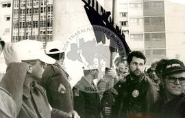 Vigília contra o Massacre de Columbiara (Rio Grande do Sul, ago. 1995) [fotografia] / Fotógrafo(a) : [sem autoria]. -- Ref.: BR-SPMST_MST-SN-CIN_AMP_000469-002719-AMT.