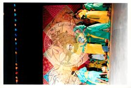 Semana Nacional de Cultura Brasileira e Reforma Agrária (Rio de Janeiro-RJ, 18 mar. 2002) [fotografia] / Fotógrafo(a) : Luciney Martins. -- Ref.: BR-SPMST_MST-SN-CIN_AMP_001814-013265-NDT.