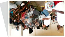 Semana Nacional de Cultura Brasileira e Reforma Agrária (Rio de Janeiro-RJ, 18 mar. 2002) [fotografia] / Fotógrafo(a) : João Laet. -- Ref.: BR-SPMST_MST-SN-CIN_AMP_001810-013072-NDT.