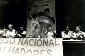 Congresso Nacional do MST, 1o (Paraná, 1984) [fotografia] / Fotógrafo(a) : Itamar Garcez. -- Ref.: BR-SPMST_MST-SN-CIN_AMP_000719-004695-CGR.