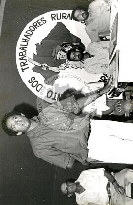 Vicentinho (Mato Grosso do Sul, [sem data]) [fotografia] / Fotógrafo(a) : Arquivo MST ; Douglas Mansur ; Paulo Lima ; Regina Vilela ; Francisca P. Montejo ; . -- Ref.: BR-SPMST_MST-SN-CIN_AMP_001716-012772-PER.