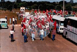 Congresso Nacional do MST, 3o (Distrito Federal (Brasil), 25 jul. 1995) [fotografia] / Fotógrafo(a) : Douglas Mansur ; Débora Lerrer. -- Ref.: BR-SPMST_MST-SN-CIN_AMP_000708-004377-CGR.