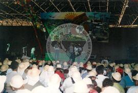 Congresso Nacional do MST, 3o (Distrito Federal (Brasil), 25 jul. 1995) [fotografia] / Fotógrafo(a) : Débora Lerrer. -- Ref.: BR-SPMST_MST-SN-CIN_AMP_000706-004304-CGR.