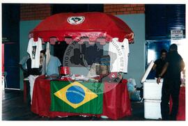 Encontro de Jovens do MST, na Ucicamp, 3o (Campinas-SP, 14 fev. 2001) [fotografia] / Fotógrafo(a) : Douglas Mansur. -- Ref.: BR-SPMST_MST-SN-CIN_AMP_000908-007023-ENJ.