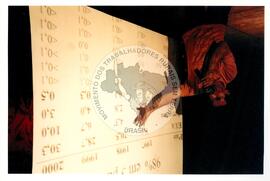 Semana Nacional da Cultura Brasileira e Reforma Agrária [com presença de] Elenar José Ferreira (Brasil, 18 mar. 2002) [fotografia] / Fotógrafo(a) : Luciney Martins. -- Ref.: BR-SPMST_MST-SN-CIN_AMP_001509-011944-PER.