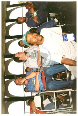 Chegada da Marcha Popular à Brasília (Brasília-DF, 07 out. 1999) [fotografia] / Fotógrafo(a) : Douglas Mansur. -- Ref.: BR-SPMST_MST-SN-CIN_AMP_001395-010960-MAC.