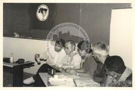 Reunião da Direção Nacional (São Paulo (Estado), jul. 1997) [fotografia] / Fotógrafo(a) : Arquivo MST. -- Ref.: BR-SPMST_MST-SN-CIN_AMP_000945-007453-ENC.