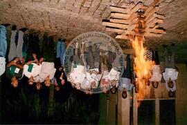 Consulta Popular (Itaci-SP, 08 dez. 1997) [fotografia] / Fotógrafo(a) : Douglas Mansur. -- Ref.: BR-SPMST_MST-SN-CIN_AMP_001955-014926-SPR.