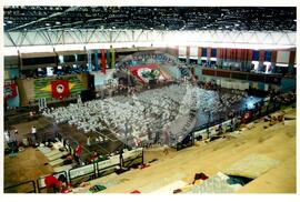 Encontro de Jovens do MST, na Ucicamp, 3o (Campinas-SP, 14 fev. 2001) [fotografia] / Fotógrafo(a) : Douglas Mansur. -- Ref.: BR-SPMST_MST-SN-CIN_AMP_000908-007025-ENJ.
